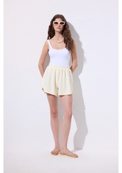 Havlu Kumaş Şort Vanilya fiyatları