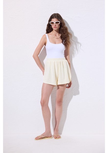 Havlu Kumaş Şort Vanilya fırsatları