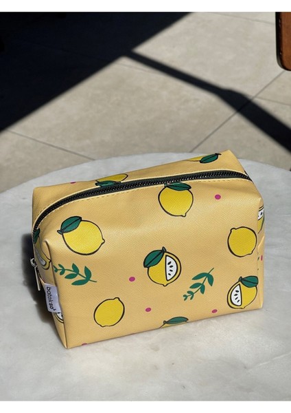 Limon Desenli Kadın Makyaj Çantası, Şık ve Renkli Tasarım indirimleri