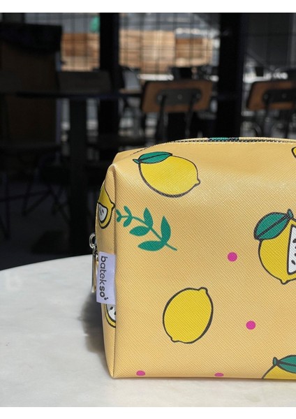 Limon Desenli Kadın Makyaj Çantası, Şık ve Renkli Tasarım