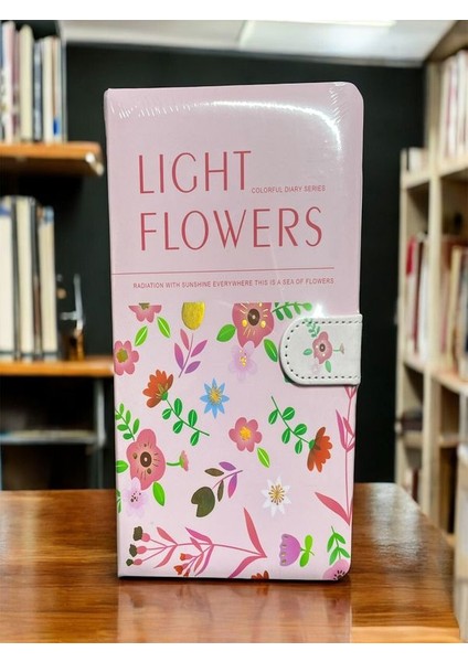 Flowers Temalı Yaldızlı Kapak Tasarımlı Mıknatıslı Süresiz Defter/ Ajanda