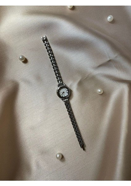 Retro Minimal Boncuk Kordon Vintage Kadın Kol Saati fırsatları