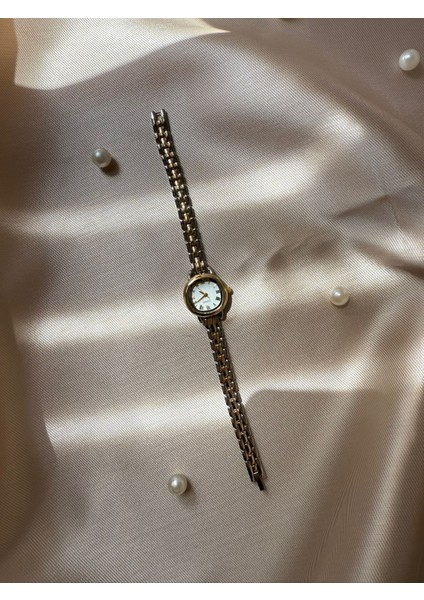 Retro Minimal Boncuk Kordon Vintage Kadın Kol Saati fiyatları
