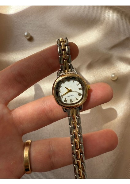 Retro Minimal Boncuk Kordon Vintage Kadın Kol Saati