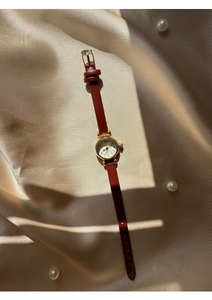 Retro Minimal Deri Kordon Vintage Kadın Kol Saati fiyatları