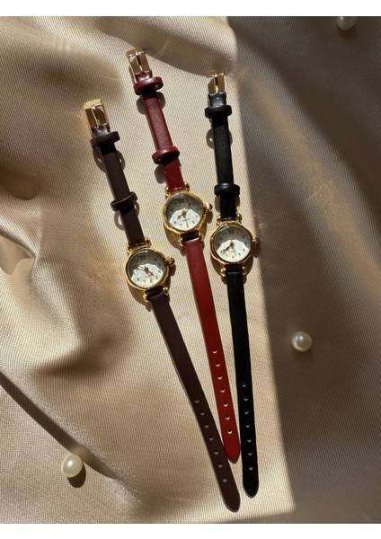 Retro Minimal Deri Kordon Vintage Kadın Kol Saati