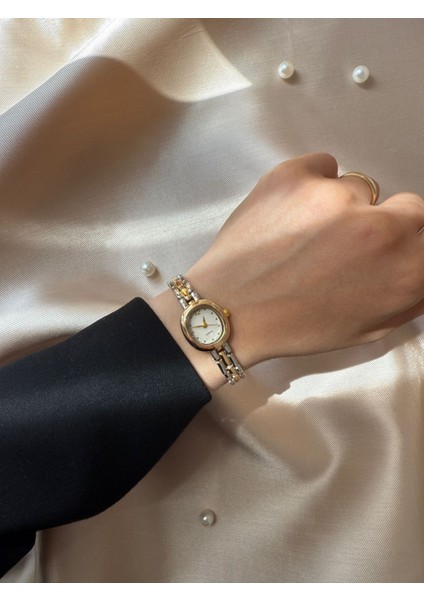 Retro Minimal Boncuk Kordon Vintage Kadın Kol Saati fiyatları