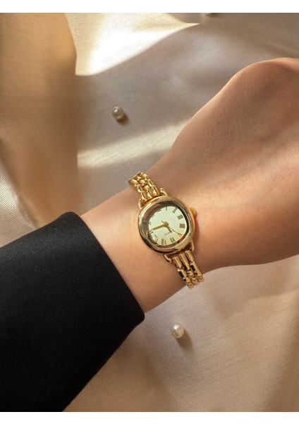 Retro Minimal Boncuk Kordon Vintage Kadın Kol Saati Içi Yeşil