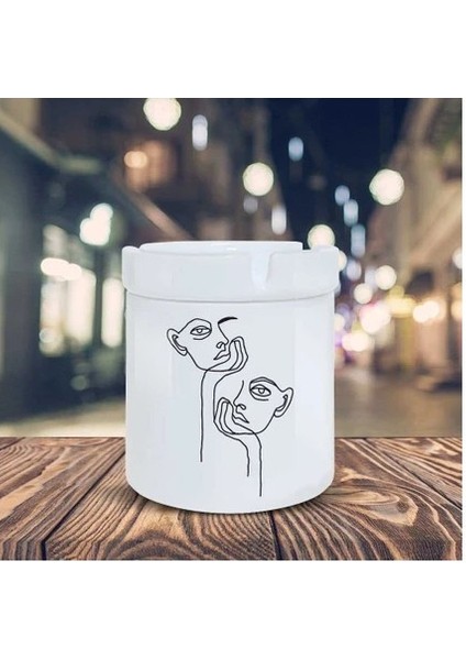 Çizimsel Küllük Yarım Yüzler Baskılı Kül Tablası