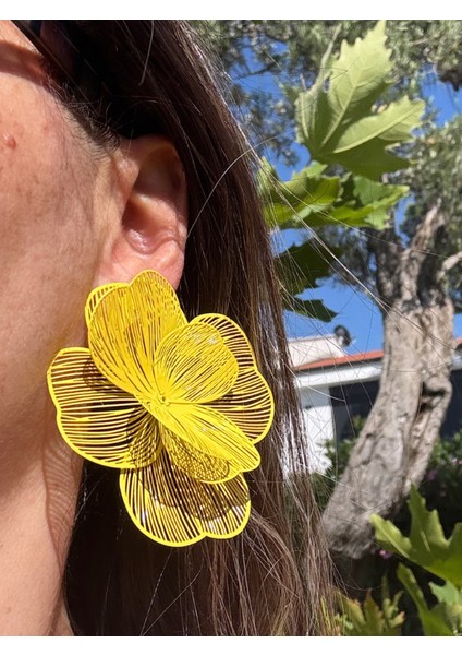 Telkari Sarı Çiçek Küpe fırsatları