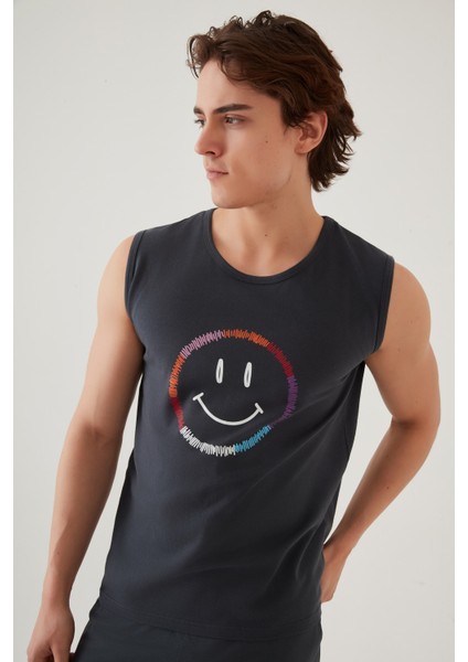 Erkek Pamuklu Sıfır Kollu Baskı Detaylı Şortlu Pijama Takımı fırsatları