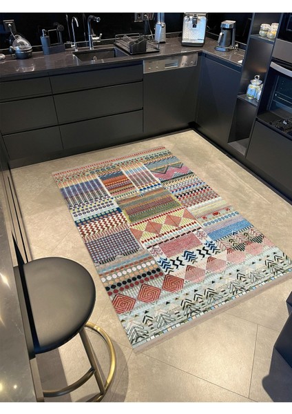 Barcelona Koleksiyonu Çok Renkli Karma Geometrik Motifler Desenli Vintage Dekoratif Halı 32 modelleri