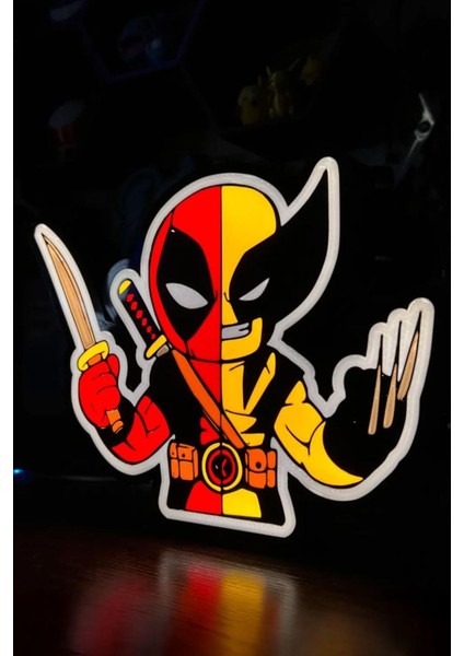 Çok Renkli Deadpool ve Wolverine Tasarımlı Rüya Işığı fiyatları