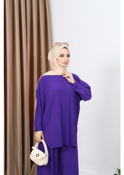 Piliseli Bol Kesim Pantolonlu Takım fırsatları