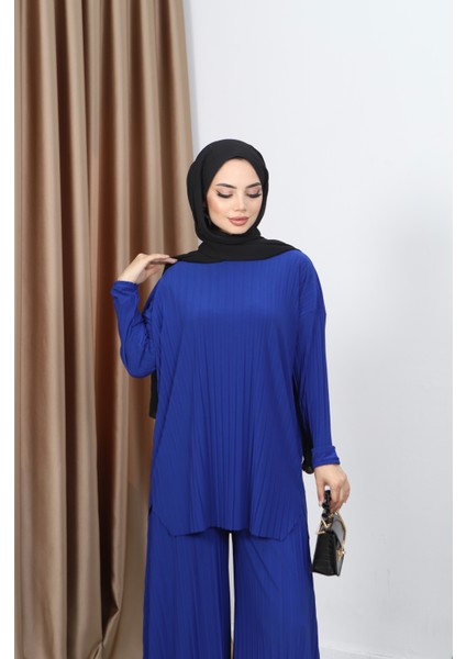 Piliseli Bol Kesim Pantolonlu Takım fırsatları