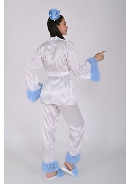 Beyaz Saten Lohusa Seti Pijama Takımı 4'lü Set – Mavi Tül Detaylı (Kimono, Alt, Taç, Terlik) modelleri