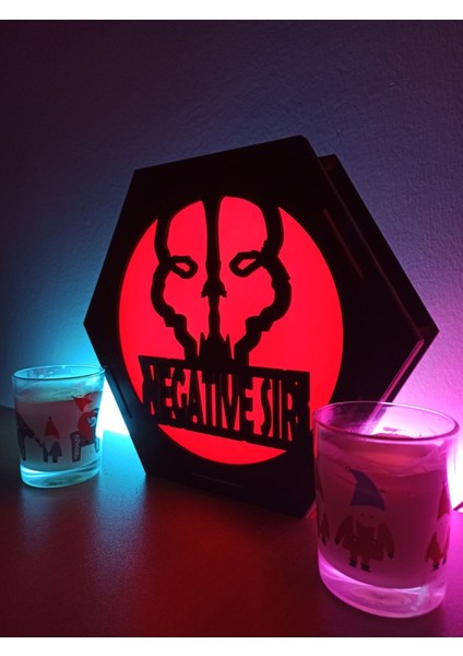 Kırmızı Call Of Duty Negative Sir Masaüstü Dekoratif LED Lamba fiyatları