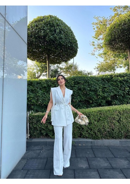 Kadın Alt Üst Ikili Takım Omuz Detaylı Kemerli Kolsuz Blazer Ceket Pantolon Takım fiyatları