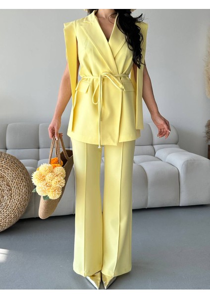 Kadın Alt Üst Ikili Takım Omuz Detaylı Kemerli Kolsuz Blazer Ceket Pantolon Takım fırsatları