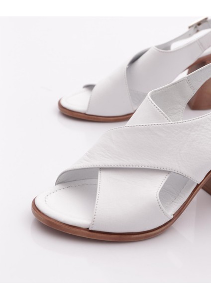 17-05 Kadin Topuklu Sandalet fırsatları