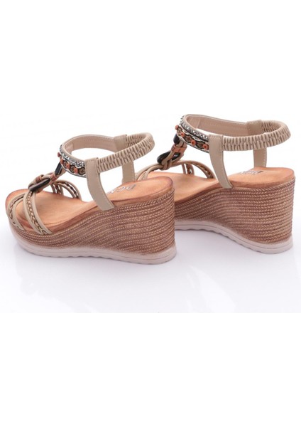 1040 Kadin Yüksek Taban Örgü Detayli Sandalet modelleri