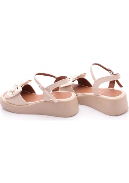 7003 Kadin Fiyonk Detayli Sandalet modelleri