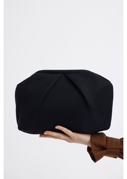 Kadın Siyah Piliseli Clutch El Çantası
