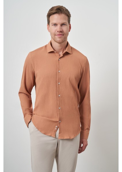 Erkek Tarçın Gofre Trend Desenli Dynamic Fit Italyan Yaka Gömlek