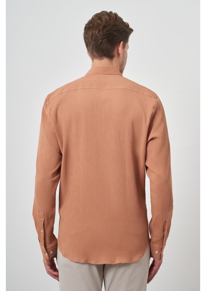 Erkek Tarçın Gofre Trend Desenli Dynamic Fit Italyan Yaka Gömlek