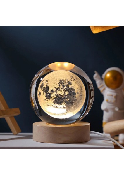 Renkli Ahşap Altlıklı Cam Küre, Şık ve Modern Dekorasyon Parçası