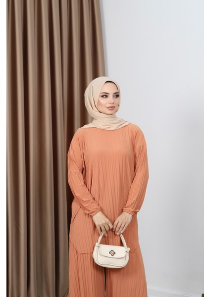 Piliseli Bol Kesim Pantolonlu Takım indirimleri