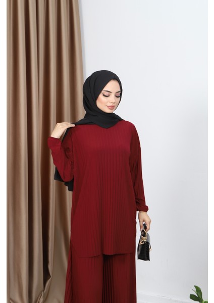 Piliseli Bol Kesim Pantolonlu Takım fırsatları