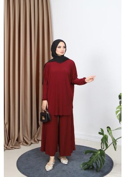 Piliseli Bol Kesim Pantolonlu Takım