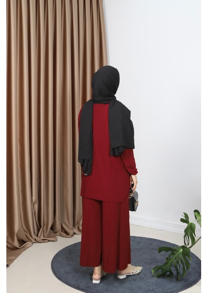 Piliseli Bol Kesim Pantolonlu Takım