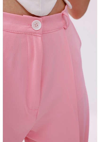 Fundachoosesxgenius Kadın Pileli Şort Iç Göstermez Lamineli Kadın Şort Pileli-Şort fırsatları