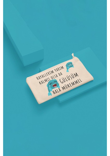 Gülüşüm Hâlâ Mükemmel Baskılı Eğlenceli Hediyelik Bez Makyaj Çantası Kalemlik Cüzdan