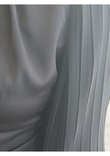 Kadın Taşlı Etekli Ikili Takım 1475 fırsatları