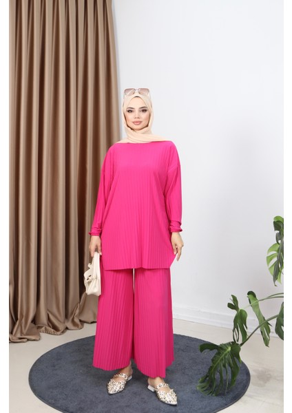 Piliseli Bol Kesim Pantolonlu Takım