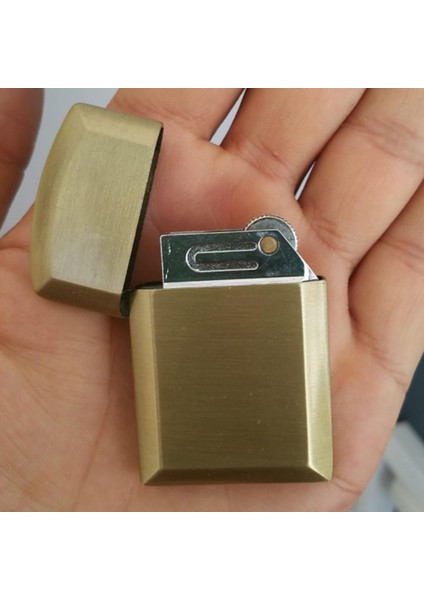 Gazlı Metal Ince Çakmak Renk Seçenekli modelleri