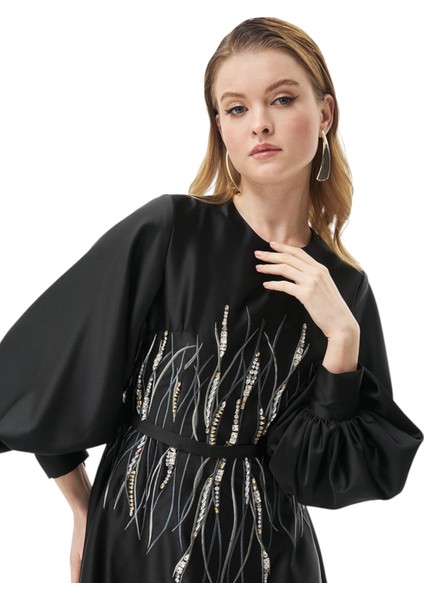 Taş Işlemeli Saten Abiye Siyah