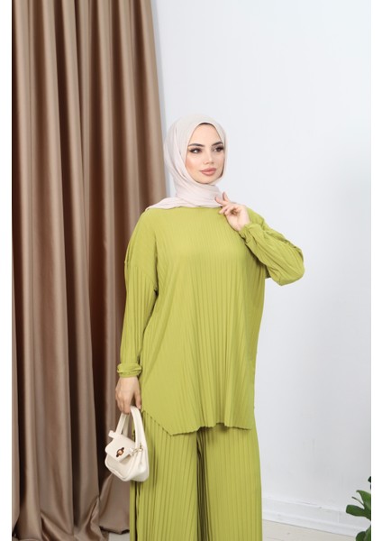 Piliseli Bol Kesim Pantolonlu Takım modelleri