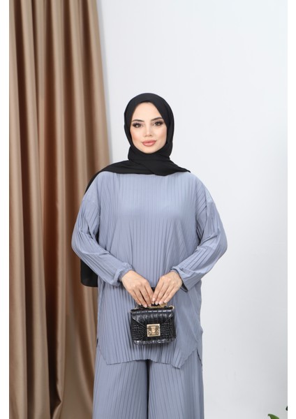 Piliseli Bol Kesim Pantolonlu Takım fırsatları