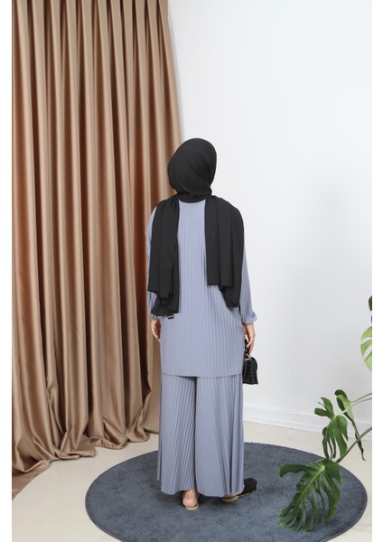 Piliseli Bol Kesim Pantolonlu Takım