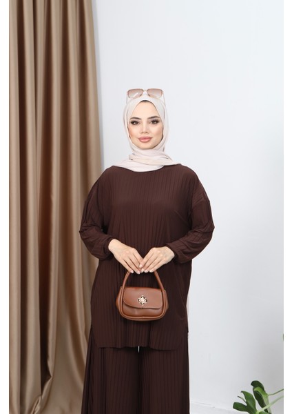 Piliseli Bol Kesim Pantolonlu Takım modelleri