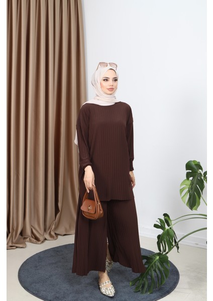 Piliseli Bol Kesim Pantolonlu Takım indirimleri