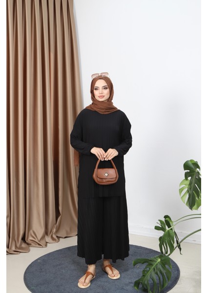 Piliseli Bol Kesim Pantolonlu Takım fiyatları