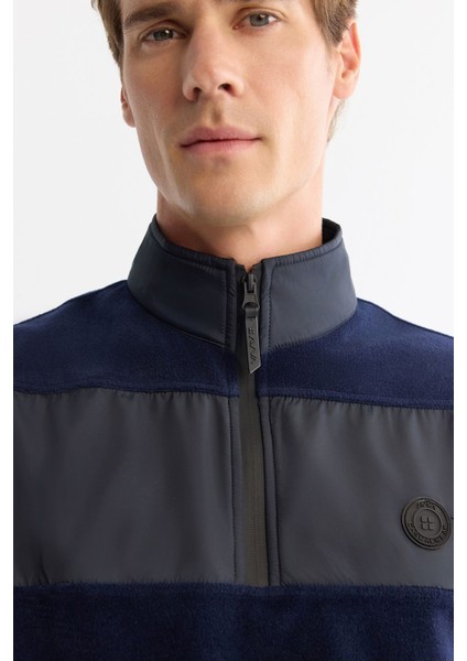 Erkek Lacivert Soğuğa Dayanıklı Fermuarlı Dik Yaka Polar Sweatshirt A42y1380 fiyatları