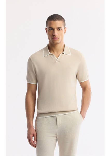 Erkek Bej Düğmesiz Polo Yaka Kol ve Yaka Çizgi Detaylı Rayon Triko T-shirt A51Y5056