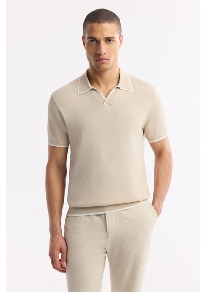 Erkek Bej Düğmesiz Polo Yaka Kol ve Yaka Çizgi Detaylı Rayon Triko T-shirt A51Y5056 indirimleri