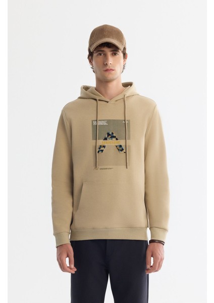 Erkek Bej Kapüşonlu Pamuklu Baskılı Elastan Sweatshirt A42Y1321